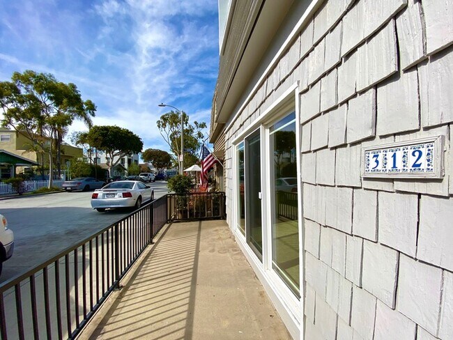 Foto del edificio - Balboa Peninsula Fun Zone Location