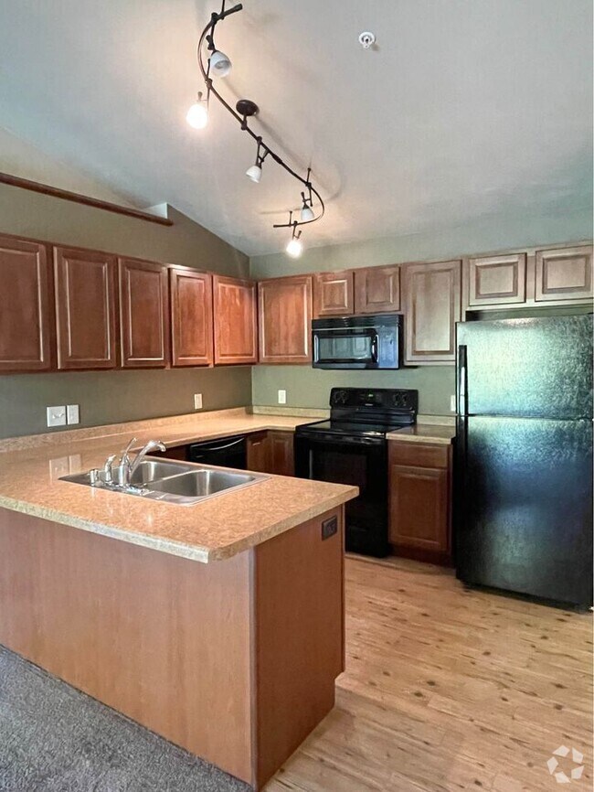 Building Photo - 3115 W Glenpark Dr