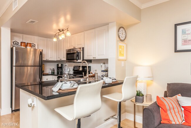 Foto del edificio - 2 br, 2 bath  - 3131 Laurel Ridge Cir