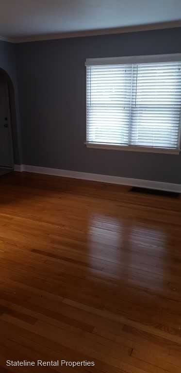 Building Photo - 3 br, 2 bath House - 2811 Custer Ave