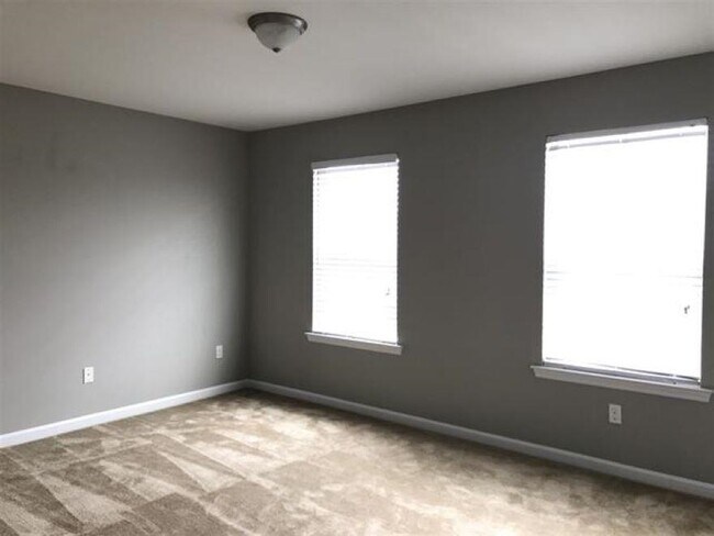 Foto del edificio - 1957 Bloomington Ave