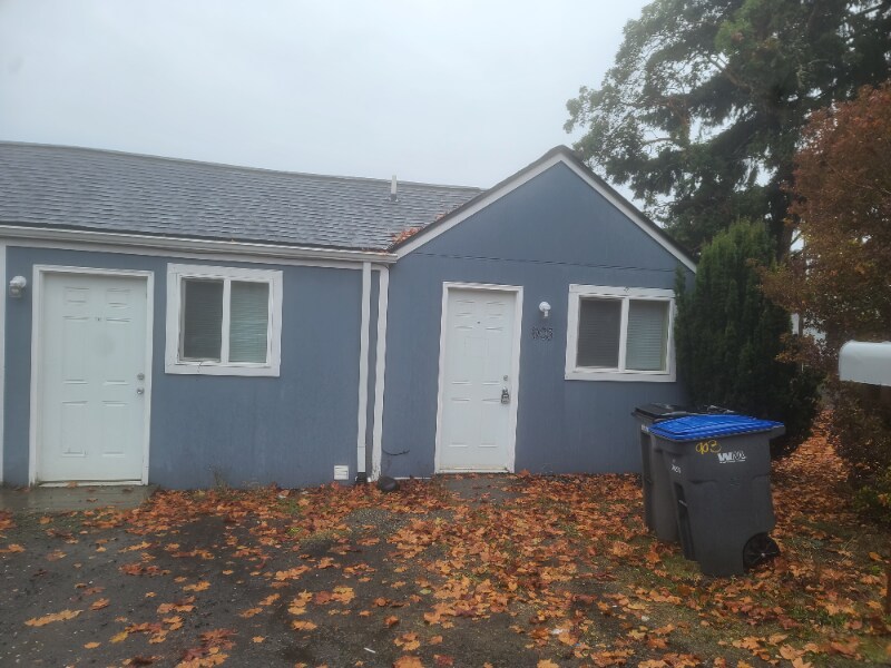 903 W Charlotte Ave, Bremerton, WA 98312 House Rental in Bremerton
