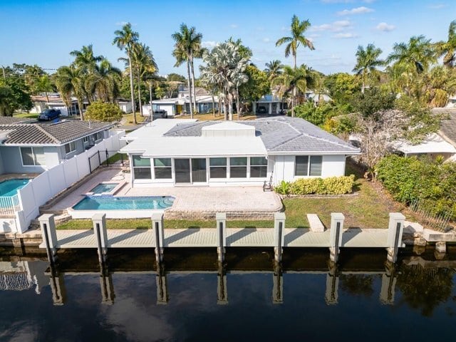 Photo - 270 SE 9th Ct House