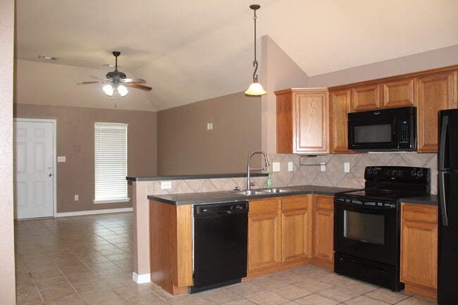 kitchen - 5715 Springfield Cir S