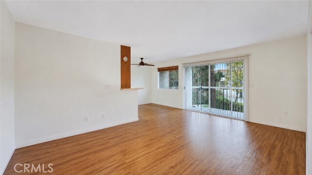 Foto del edificio - 2300 S Hacienda Blvd