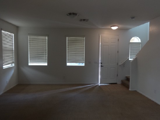 Building Photo - 7763 W Monte Vista Rd