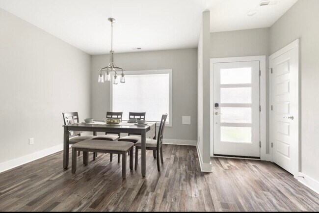 Foto del edificio - 64 Allwell Rd