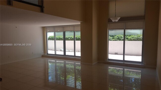 Foto del edificio - 1111 SW 1st Ave