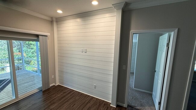 Foto del edificio - 503 BLUE GINGER Ln