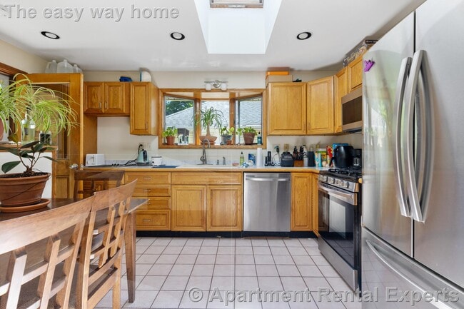 Photo - 27 Murray Hill Road Townhome