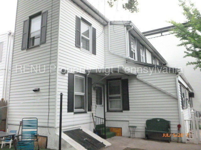 Primary Photo - 384 South St