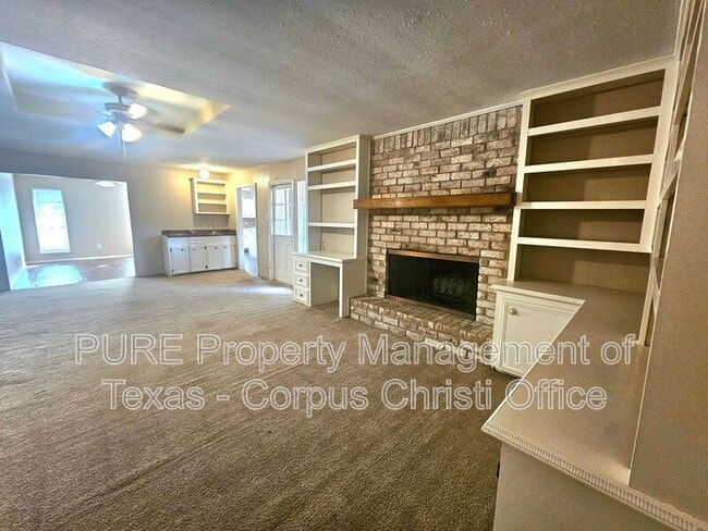 Foto del edificio - 2203 Live Oak Dr