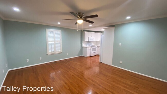 Building Photo - 2 br, 2 bath House - 43 North Main Street