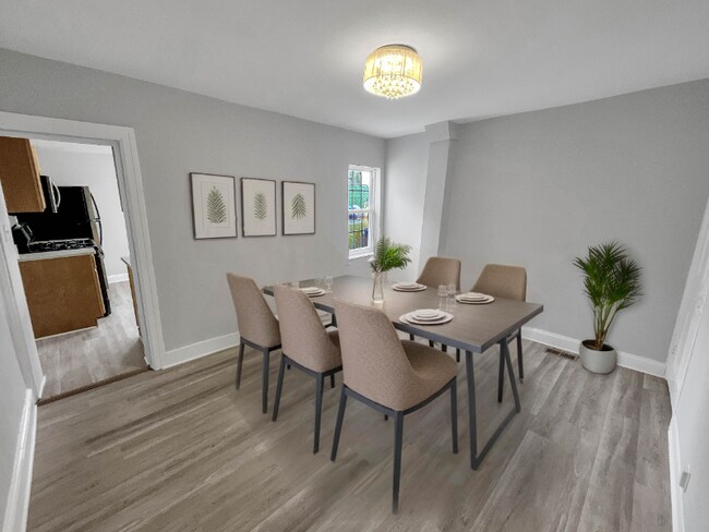 Photo - 160 McClellan St House