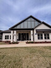 Clubhouse - Reserve At McIntosh