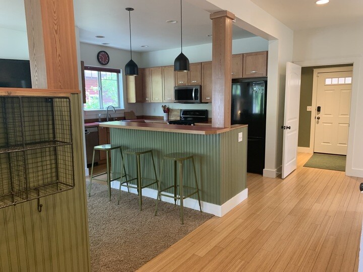 Foto principal - 806 N 15th Ave