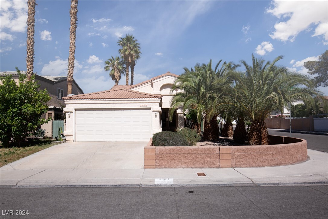 Foto principal - 6624 W Chardonay Way