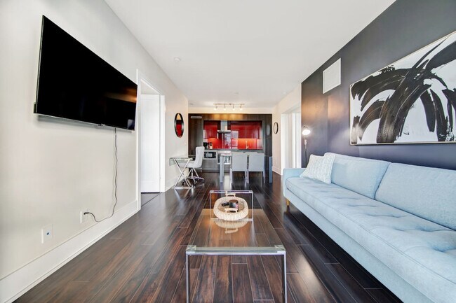 Building Photo - 300 Front St W