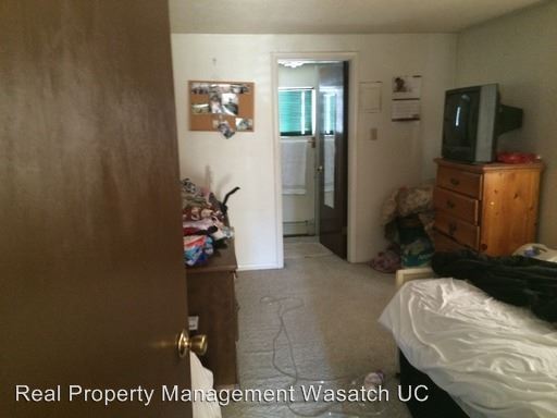Building Photo - 124 E 400 N