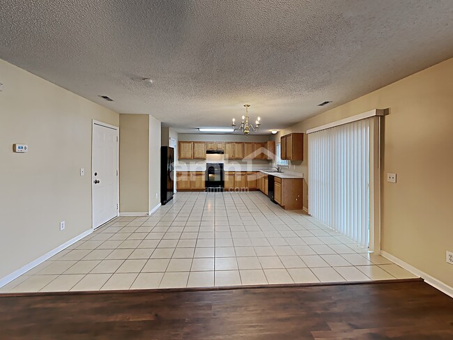 Foto del edificio - 4020 Flat Sedge Ln