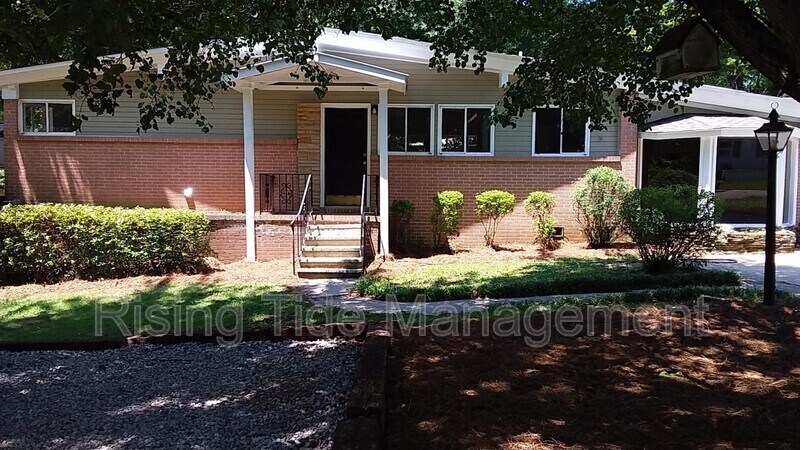 Foto principal - 660 Hagood St