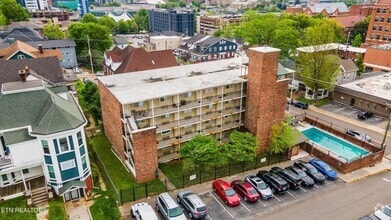 Building Photo - 510 14th St