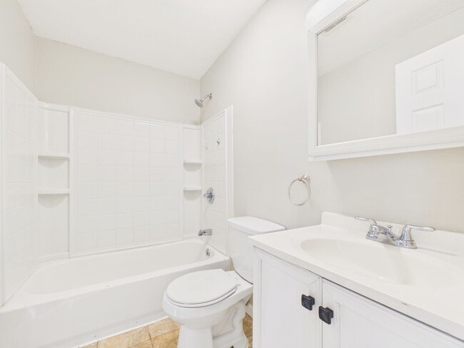 Building Photo - 1001 N 3rd St