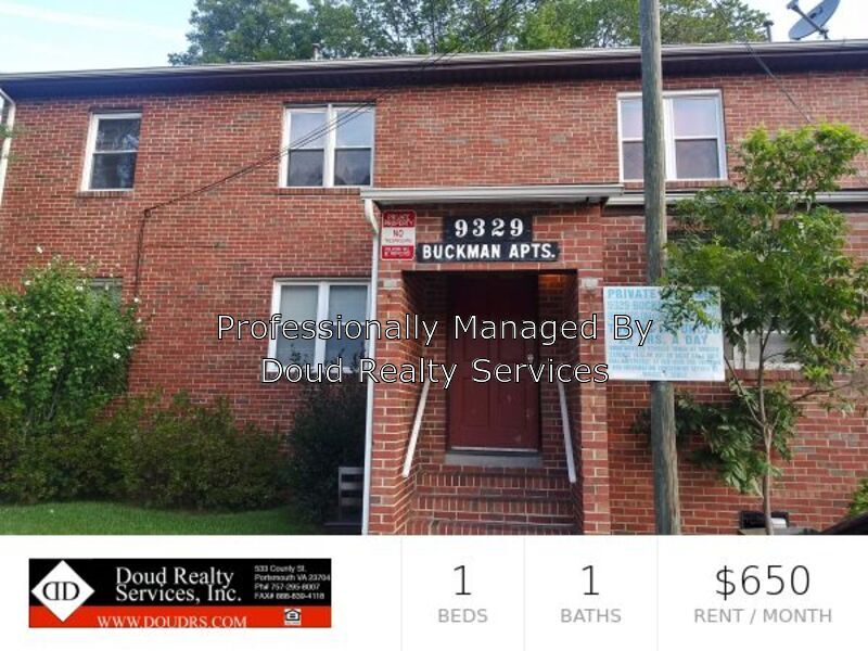 Primary Photo - 9329 Buckman Ave