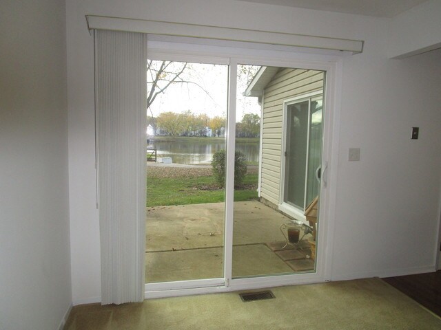 Building Photo - 258 Stanyon Ct