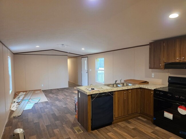 Foto del edificio - Brand New 3 Bed, 2 Bath Single-Wide – Peaceful Country Living