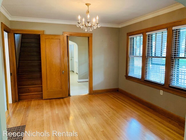 Building Photo - 3 br, 1.5 bath House - 7351 Walnut St.