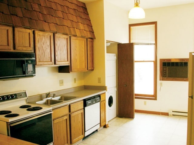 11 East Apt. 2 Kitchen - Seven Eleven