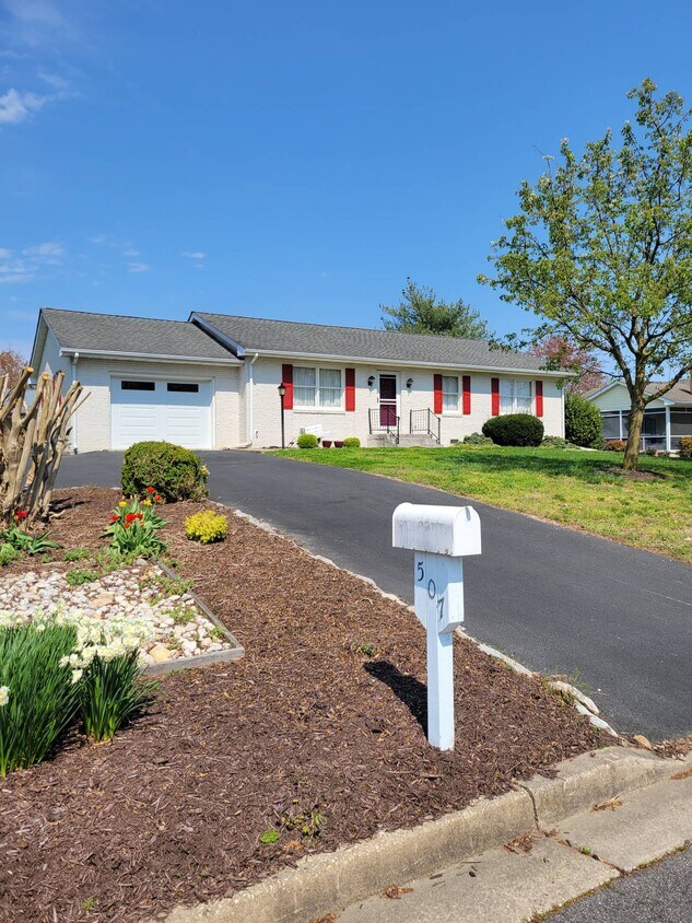 507 Bainbridge Pl, Easton, MD 21601 House Rental in Easton, MD