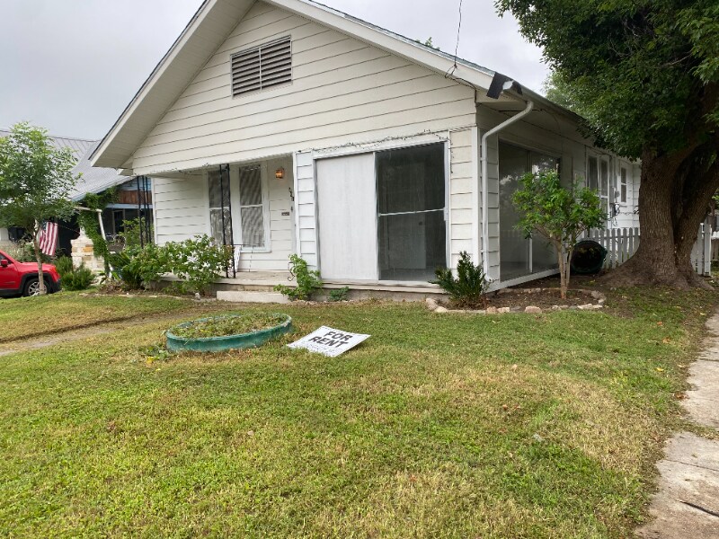 Foto principal - 401 Nelson St