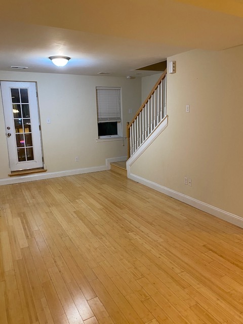 Building Photo - 310 Bridge Street #2