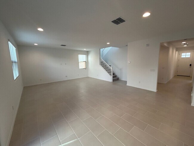 Foto del edificio - 25168 N 165th Ave