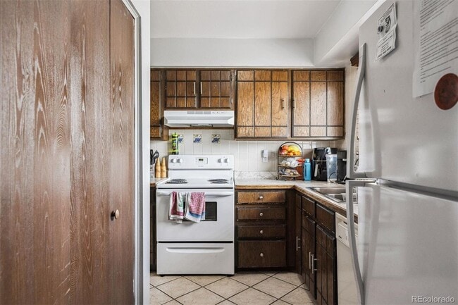Photo - 2567 Rainbow Dr Townhome