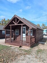 Building Photo - 65400 E 250 Rd