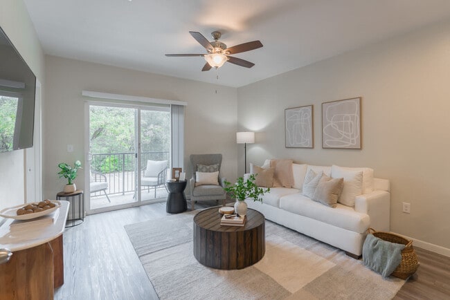 Photo - Regency Gardens Apartments