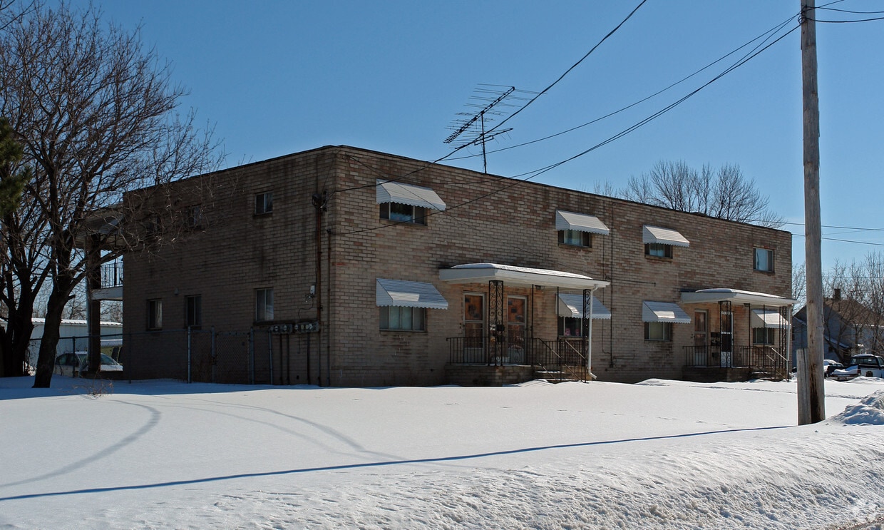 1503 Hamilton Ave, Lorain, OH 44052 Apartments in Lorain, OH