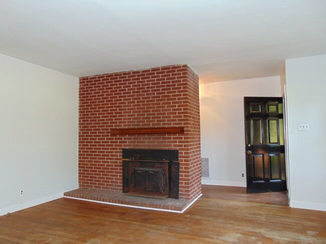 Sala de estar - 207 McArthur St