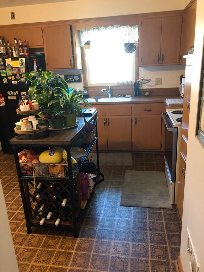 8625 Ludington Ct, Wauwatosa, WI 53226 Townhome Rentals in Wauwatosa