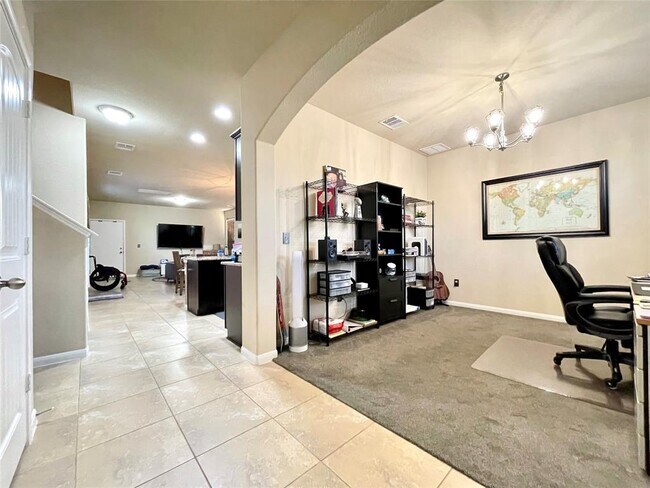 Building Photo - 213 Cane River Rd