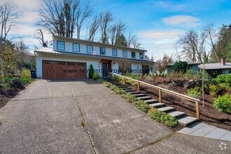 Building Photo - 780 Briercliff Ln