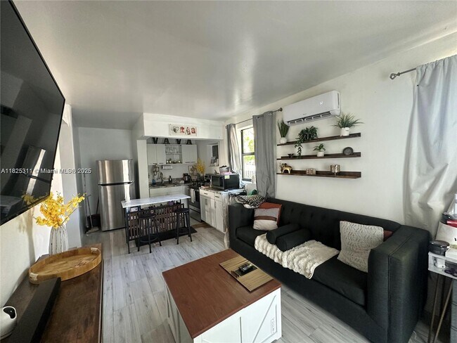 Foto del edificio - 510 NW 146th St