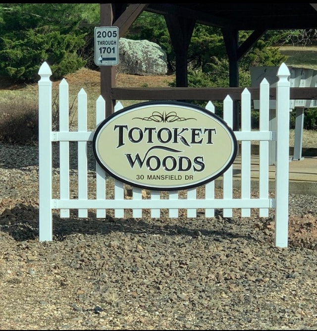 30 Mansfield Dr, Northford, CT 06472 Townhome Rentals in Northford CT