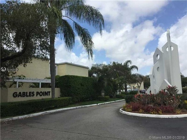 Gables Point I Entrance - 4560 SW 68th Ct Cir