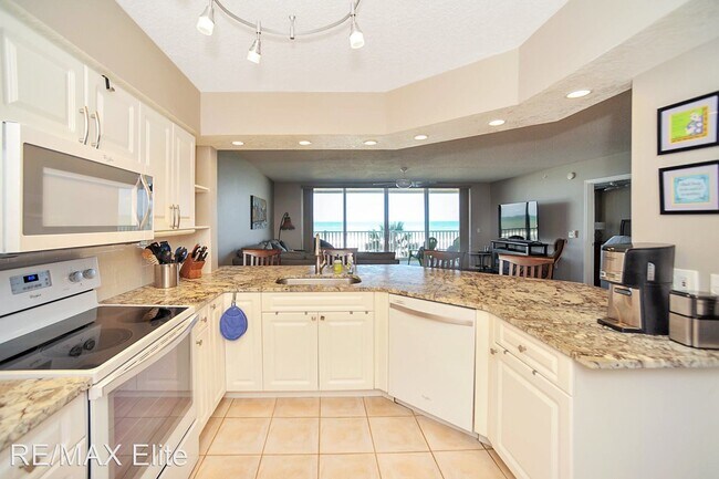 Building Photo - 3 br, 2.5 bath House - 1811 Highway A1A #2202