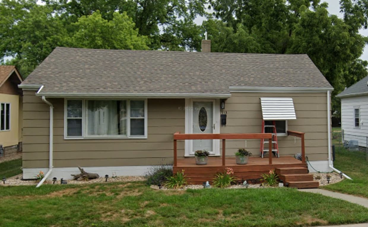 Cozy 2 bedroom, 2 bathroom with bonus office House Rental in Mitchell