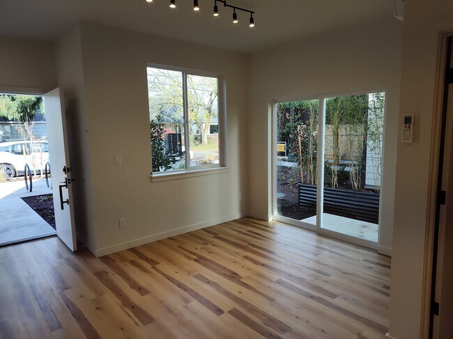 Foto del edificio - 4260 NE Going St